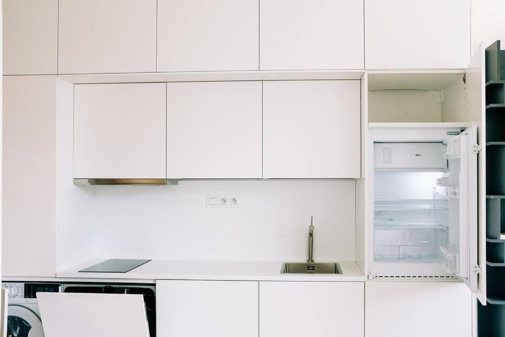 New Studio In Quiet Part Of The City Center Bratislava Eksteriør billede