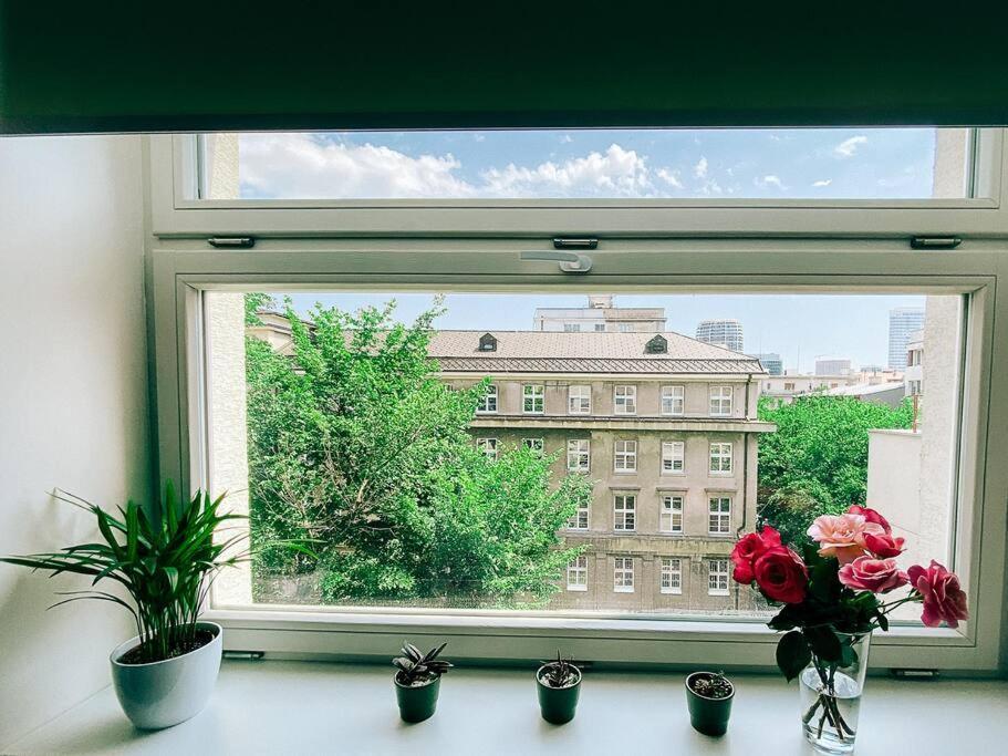 New Studio In Quiet Part Of The City Center Bratislava Eksteriør billede
